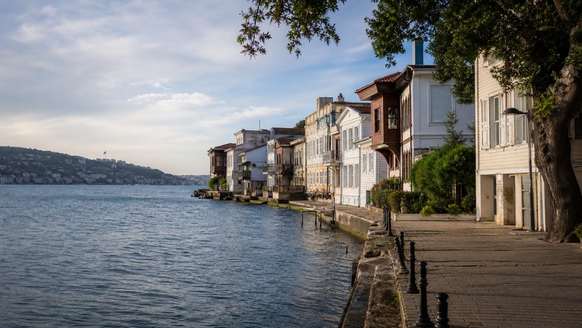 Arnavutköy Sahili mahalle dokusu