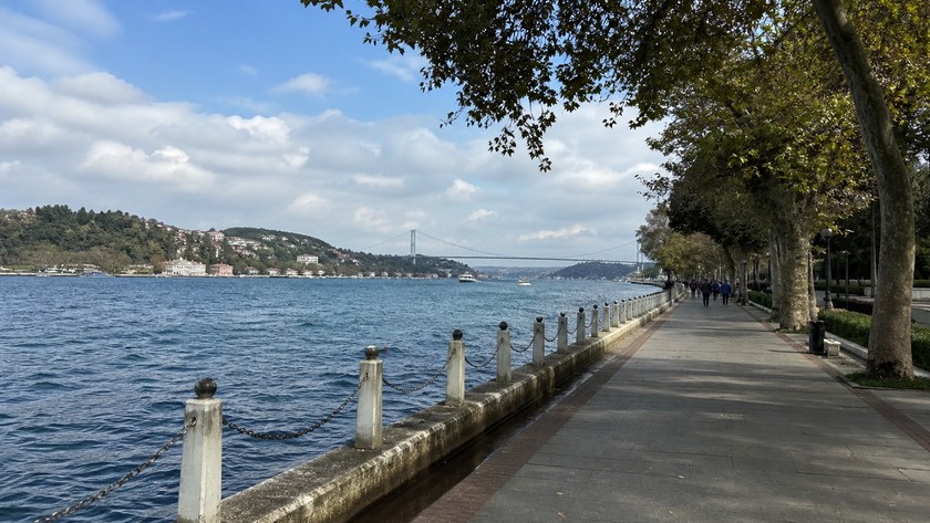 Arnavutköy Sahili yürüyüşü
