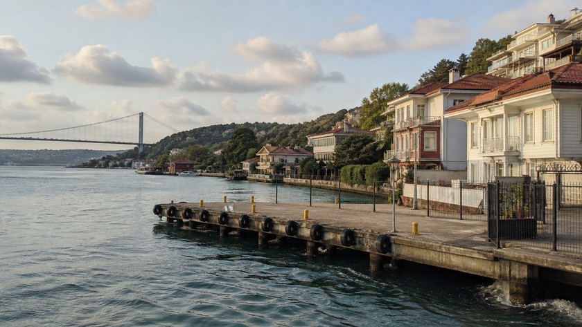 Çubuklu Sahili iskelesi