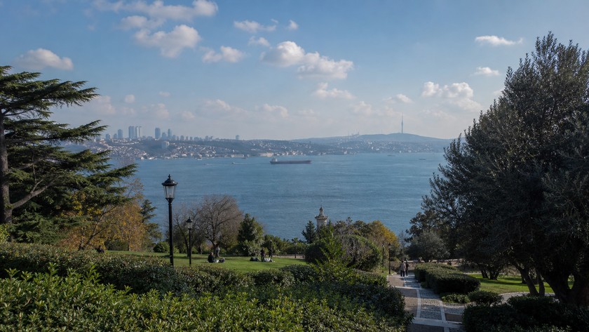 Fethi Paşa Korusu Boğaz manzarası