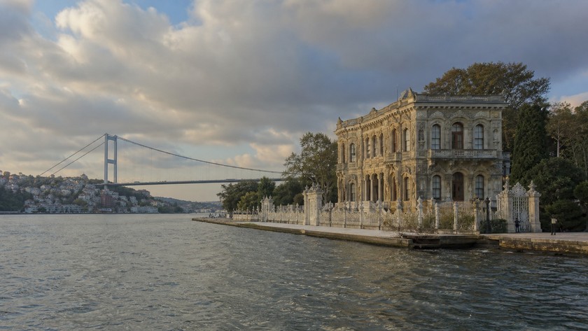 Küçüksu Kasrı Boğaz