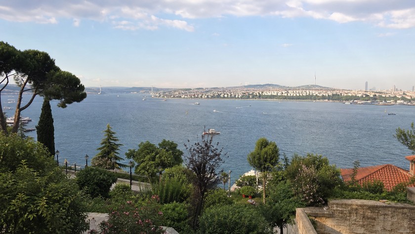 Mihrabat Korusu Boğaz manzarası