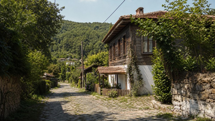 Polonezköy Rehberi: Köy Dokusu, Doğa ve Gezi Rotası