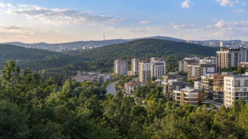 Çekmeköy Gezilecek Yerler: Alemdağ Ormanları, Parklar ve Köy Rotaları