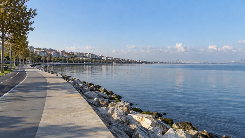 Küçükçekmece sahili