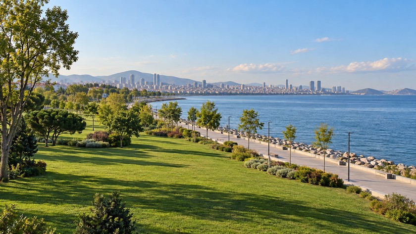 Kıyıdaki yeşil park alanı